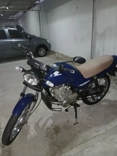 Titan reformada