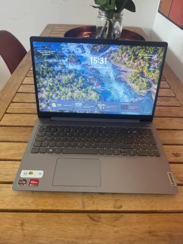 NOTEBOOK IDEAPAD 3 RYZEN 5 5500 12GB RAM 
