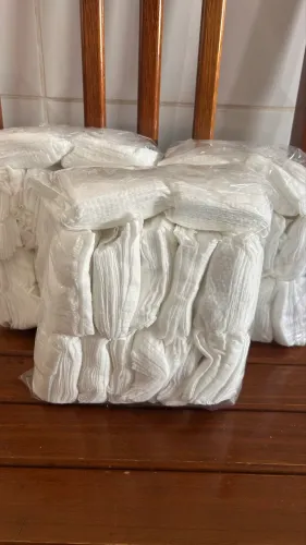 Lenços umedecidos micelar com Melaleuca e Niacinamida