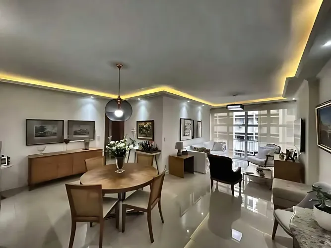 Apartamento : / Residencial / Copacabana
