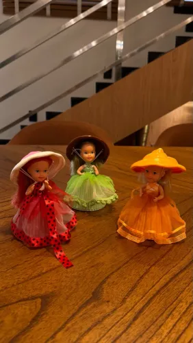 Lote 3 Bonecas Cupcake Surpresa Estrela - Coleção Clássica Anos 2000
