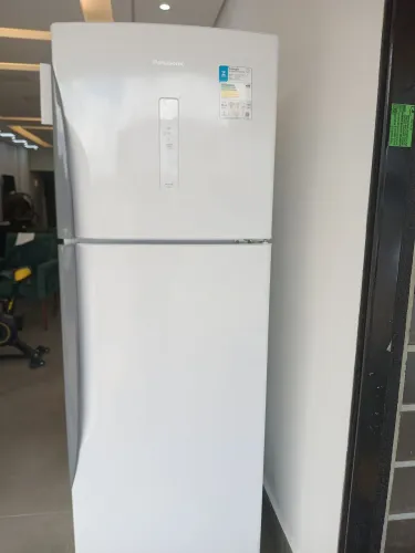 Geladeira Panasonic