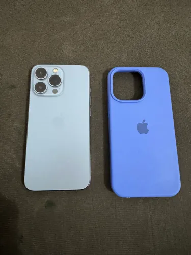 iPhone 13 Pro azul