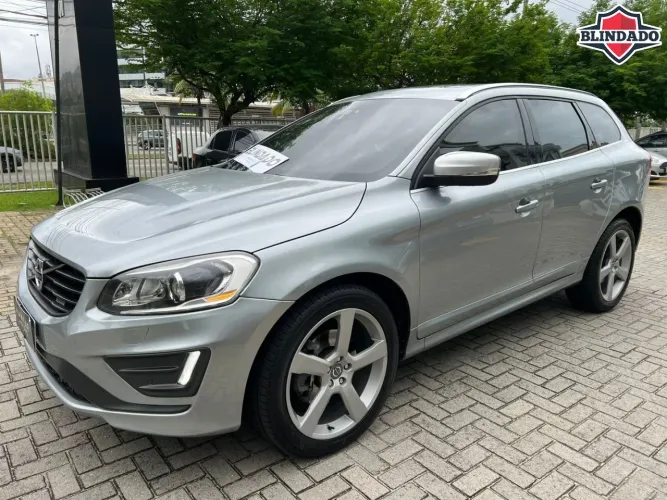 Volvo XC-60 XC 60 T-5 Dynamic 2.0 FWD Turbo Gasolina 4P AUT 2015