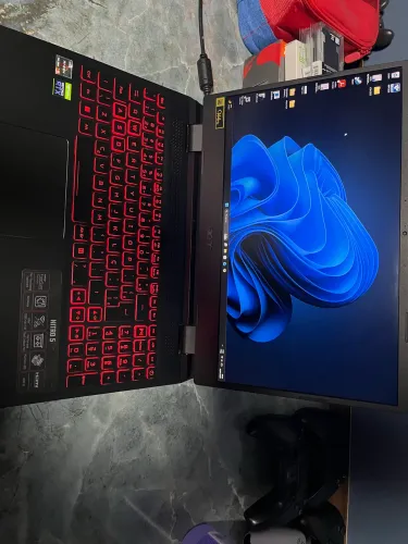 Notebook com placa de vídeo (3050)