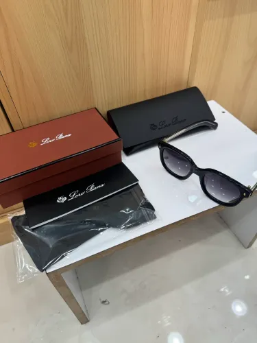 Óculos Loro Piana modelo spagna novo na caixa com estojo 