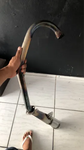 Escape polímet operado 