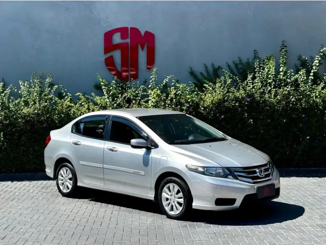 Honda City Sedan LX 1.5 Flex 16V 4P Mec. 2013