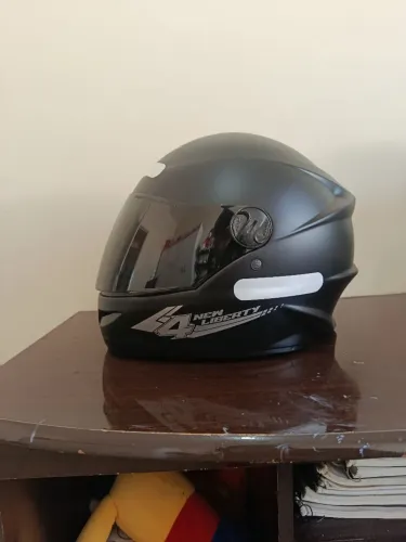 Capacete novo