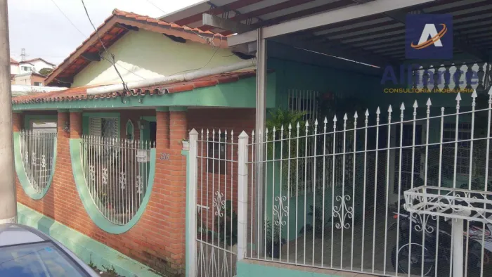 Casa com 4 dormitórios à venda, 300 m² por R$ 1.380.000,00 - Vila Nova - Louveira/SP