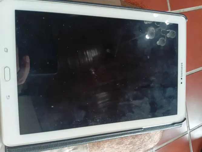 Tablet Samsung novinho