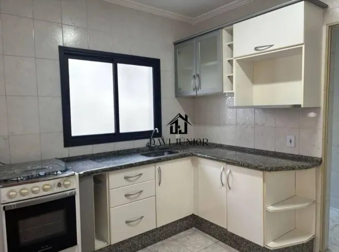 Apartamento com 3 dormitórios sendo 1 suíte para alugar, 90 m² por R$ 2.300/mês - Jardim J
