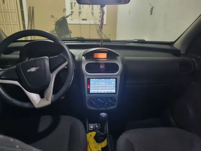Chevrolet Corsa Hat. Premium 1.4 8V Econoflex 5P 2009