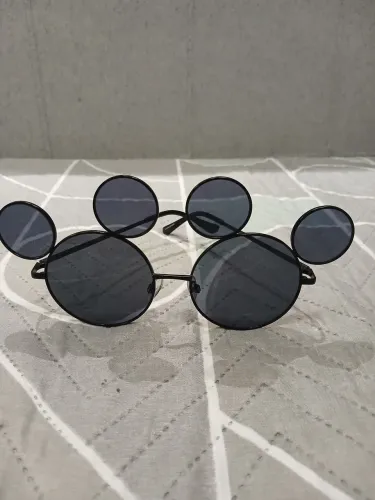 Óculos de sol com Ícone de Orelhas do Mickey Mouse