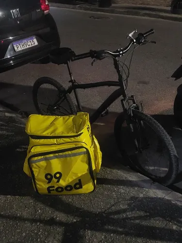 Bicicleta semi nova