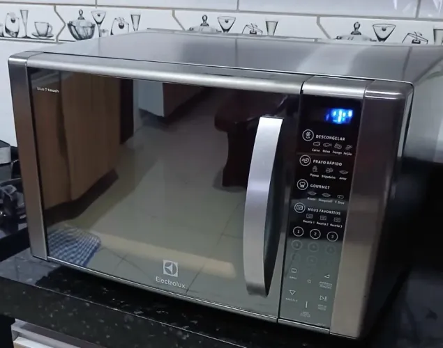 Microondas Electrolux inox