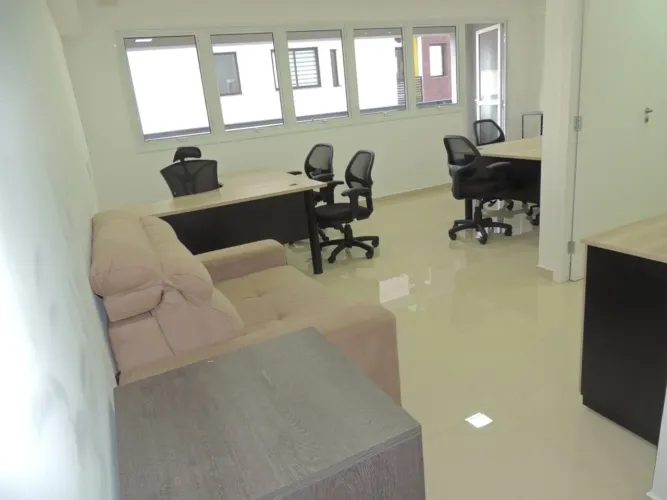 Cjto Comercial_Sala para alugar por R$ 2300.00 à venda por R$ 343000.00, 42.86 m2 - CENTRO