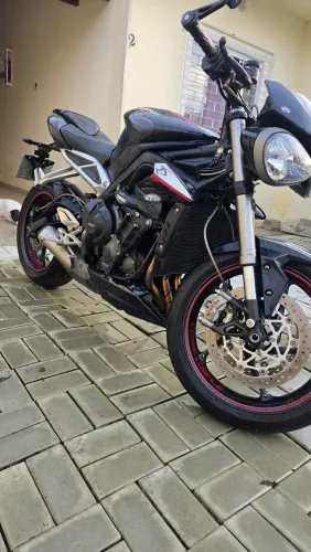 Triumph Street Triple 765RS