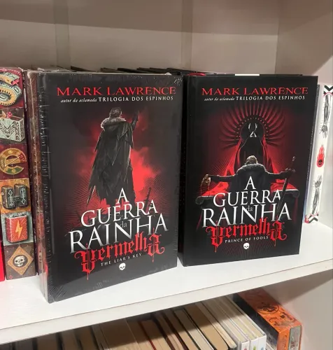 2 livros Guerra da Rainha Vermelha