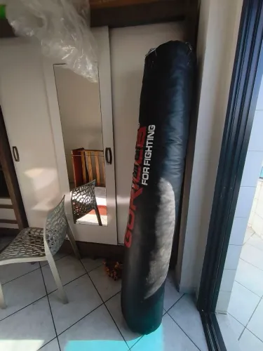 saco boxe/muay Thai profissional  cheio (40kg), suporte e  luva pretoriano profissional
