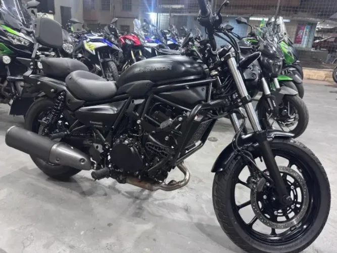 KAWASAKI ELIMINATOR 500 SE 2025 | FINANCIO | GARANTIA