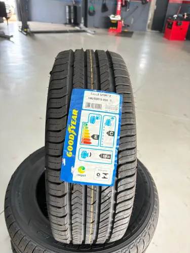 Pneu 15 195/55 Goodyear 