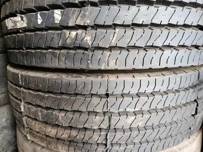 Vendas de pneus novos,,, recapados,,meia vida 