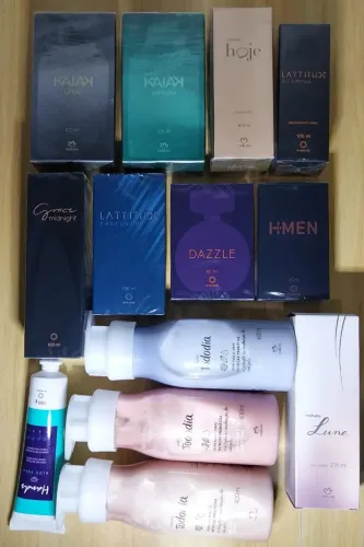 Perfumes, Creme Para O Corpo, Luva De Silicone Creme Para As Mãos. Valores na descrição.