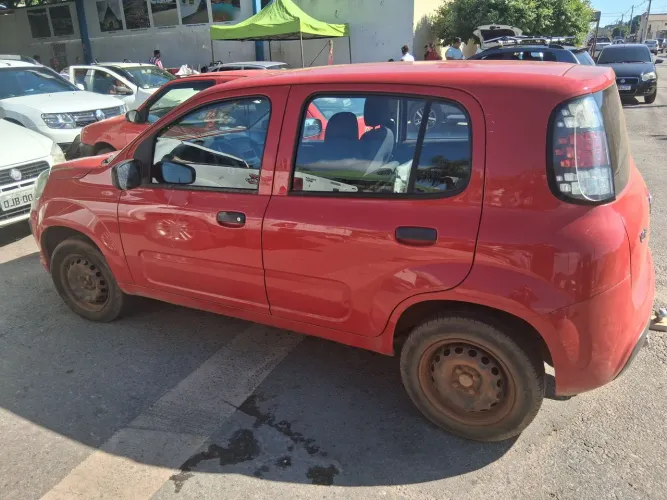Fiat Uno Attractive 1.0 EVO Fire Flex 8V 5P 2019