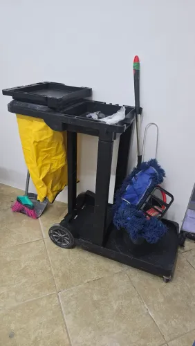Carrinho De Limpeza Profissional Funcional COM TAMPA Resistente Perfect - Grupo Condor