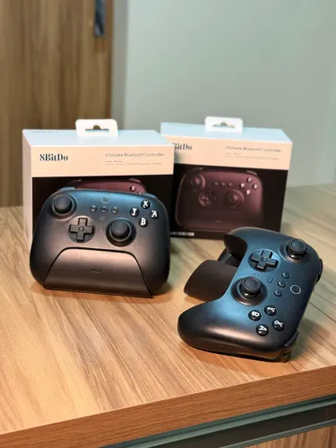 Kit com 2 Controles 8BitDo Ultimate