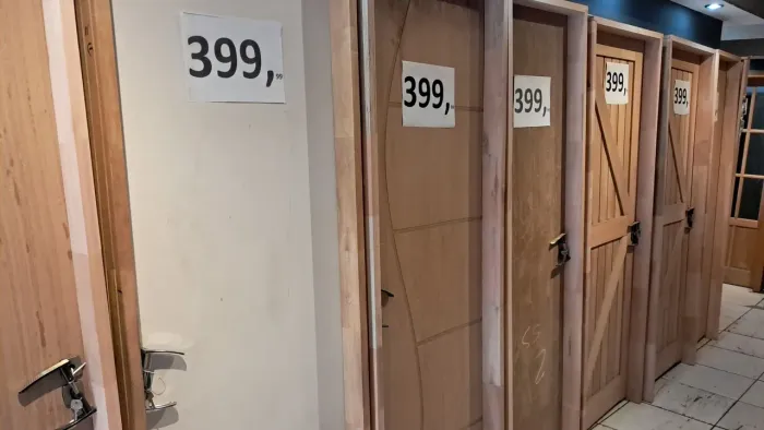 Portas de vários modelos e medidas PROMOÇÃO