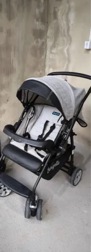 Carrinho de Bebê Burigotto - Semi Novo