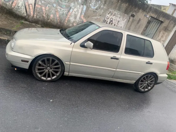 Volkswagen Golf GLX 2.0 4P 1996