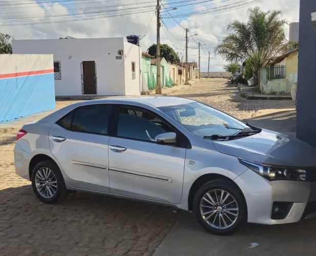 Toyota Corolla XEI 2.0 Flex 16V Aut. 2016