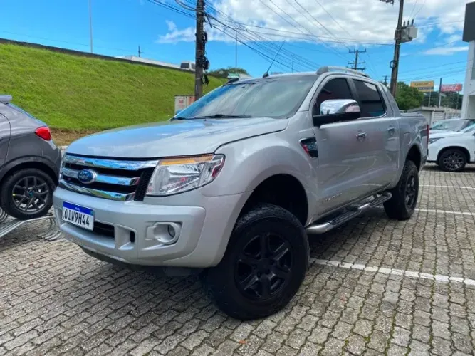 Ford Ranger Limited 3.2 20V 4X4 CD Aut. Dies. 2013