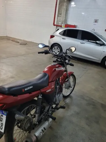 Moto bem concervada 