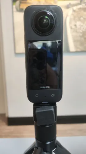 Insta 360 X3