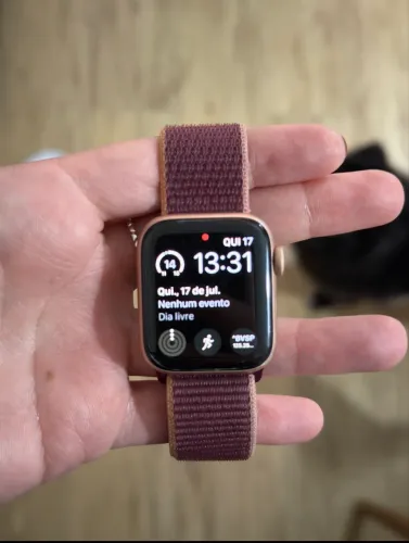 Apple Watch SE 40mm Gold GPS + Celular 