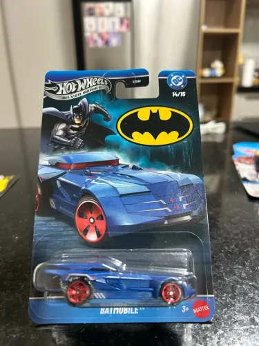 Lote 3 hot wheels - Batman silver + pictionary + nissan F&F silver