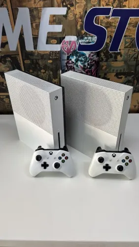 Xbox One 1TB - Semi Novo - Com Garantia!!