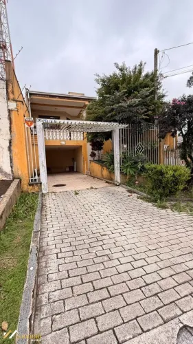 SOBRADO NO TINGUI! 03 QUARTOS, SUÍTE, ÁREA GOURMET, SACADA, 02 VAGAS DE GARAGEM!