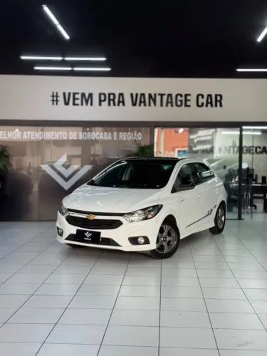 Chevrolet Onix Hatch Effect 1.4 8V Flex Mec. 4P 2018