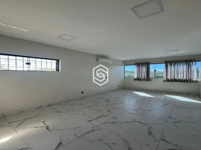 SALA COMERCIAL NO CONDOMINIO ALDEBARAM VILLE - TABAJARAS
