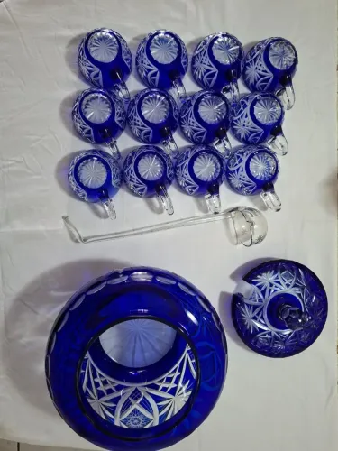 Linda Poncheira de Cristal Tcheco