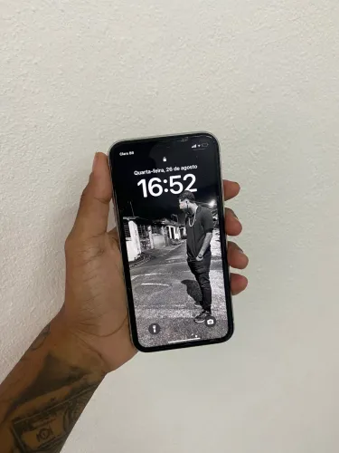 IPHONE XR 64GB