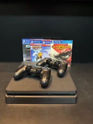 PlayStation 4 Slim 1000 GB (10 a 14 jogos incluso)