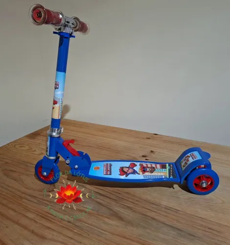 Patinete Infantil 3 Rodas Patrulha da Justiça NOVO