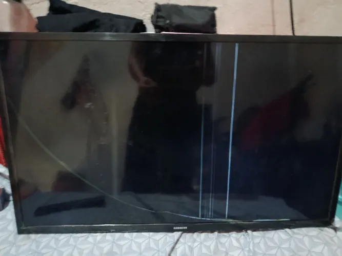 TV 32' SANSUNG SMART LEIA A DESCRIÇÃO 