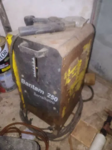 Máquina de solda bantam 250 serralheiro
